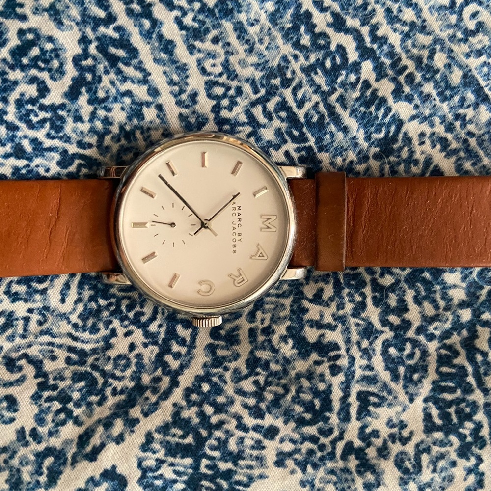 Marc Jacobs brown leather watch
